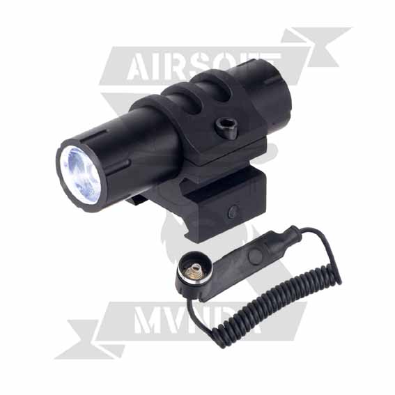 LINTERNA TACTICA DE 100 LUMENES CON ANILLA PARA PICATINNY NEGRO 